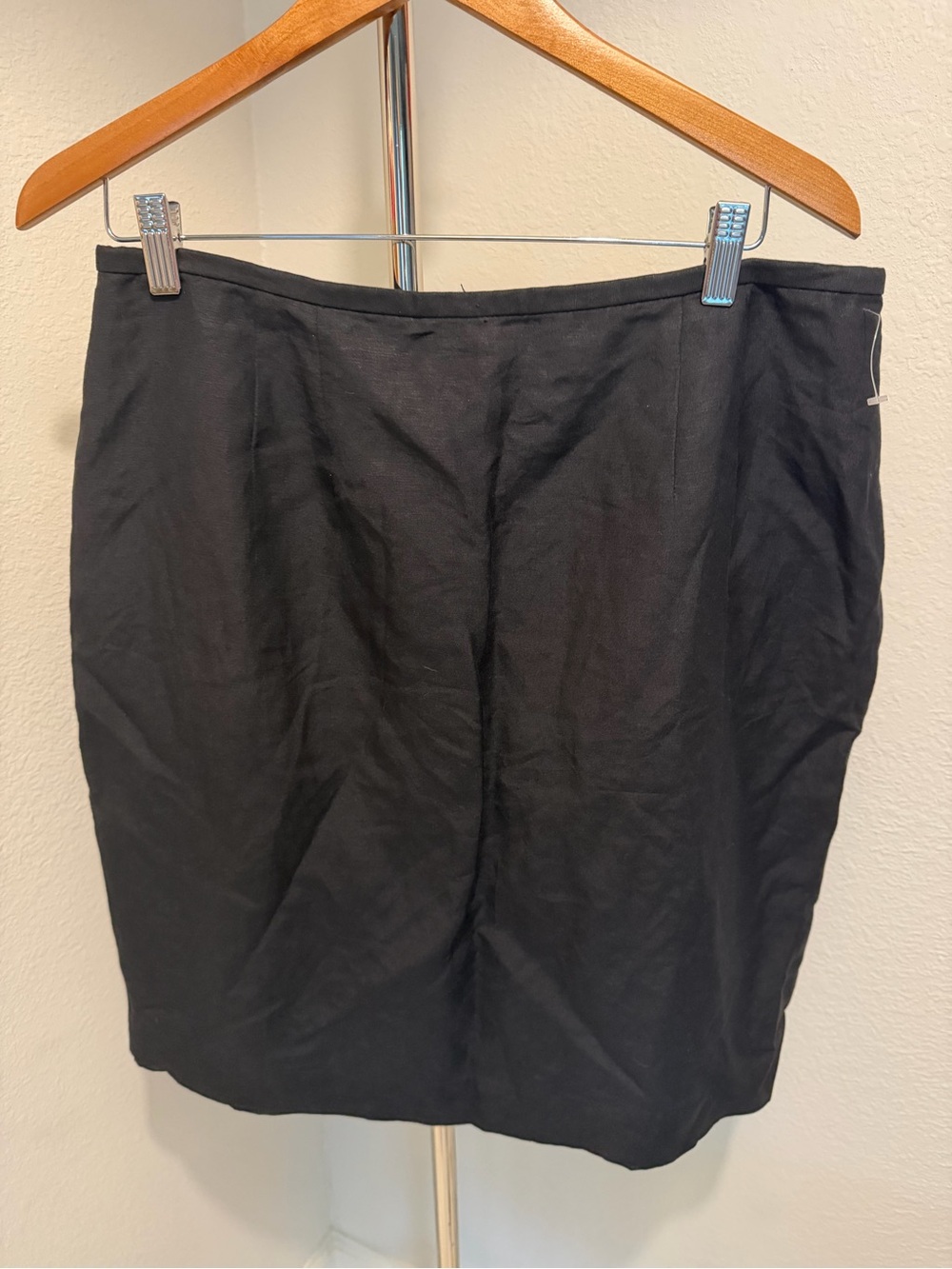 Valerie Stevens Black Pencil Skirt
